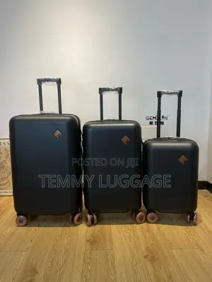 Unbreakable Plastic Luggage Boxes
