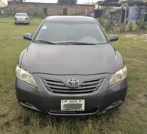 Toyota Camry 2008 Gray