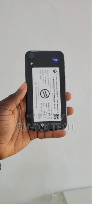 Apple iPhone XR 64 GB Black