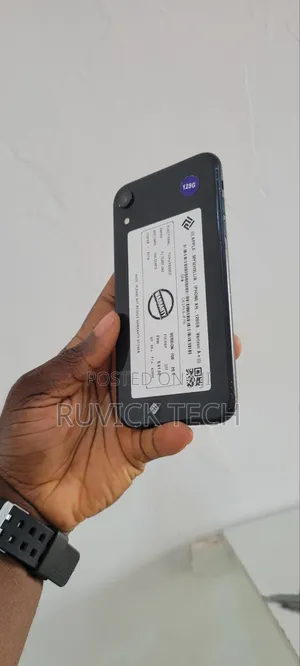 Apple iPhone XR 64 GB Black