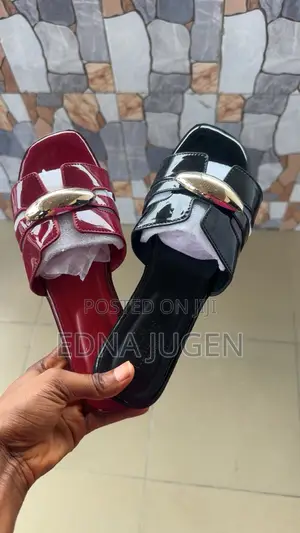 Glossy Hermes Slippers