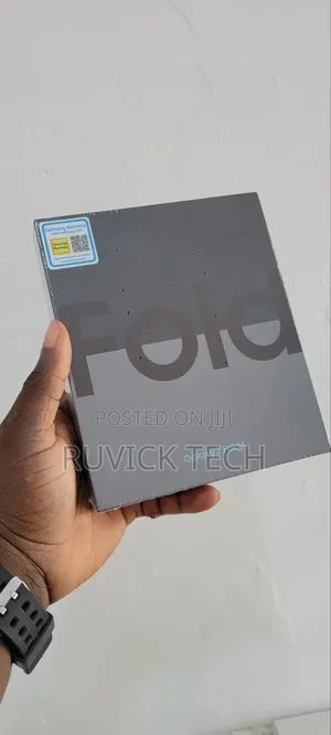 New Samsung Galaxy Z Fold4 256 GB