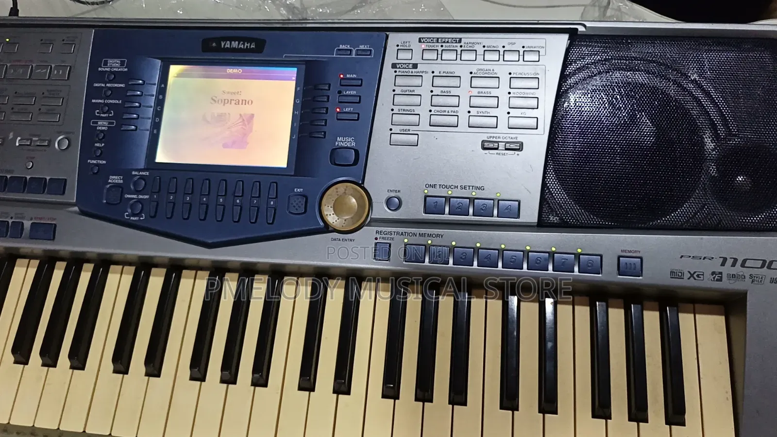 Yamaha PSR 1100
