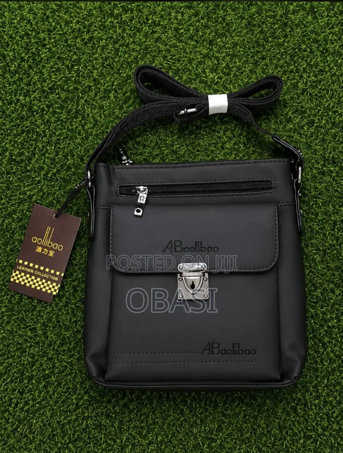 A Good Quality Side Bag