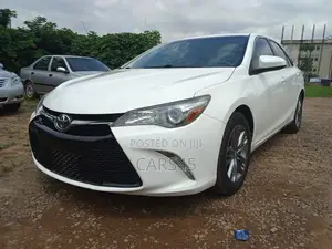 Toyota Camry 2016 White