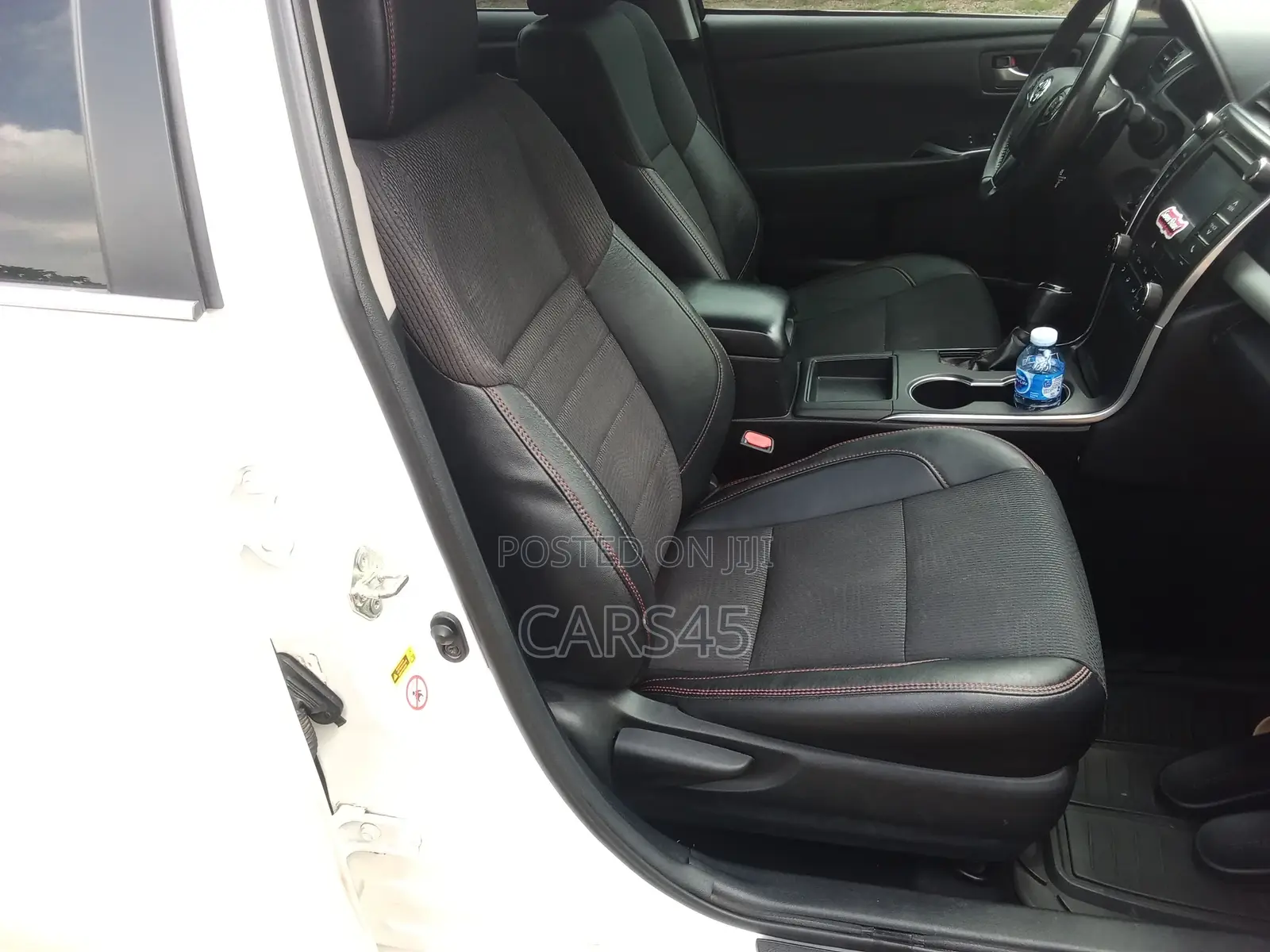 Toyota Camry 2016 White