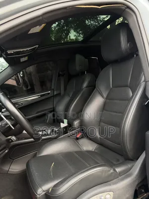 Porsche Macan 2023 Silver