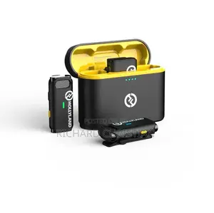 Hollyland Lark M1 Dou 2-Person Wireless Microphone Sytem