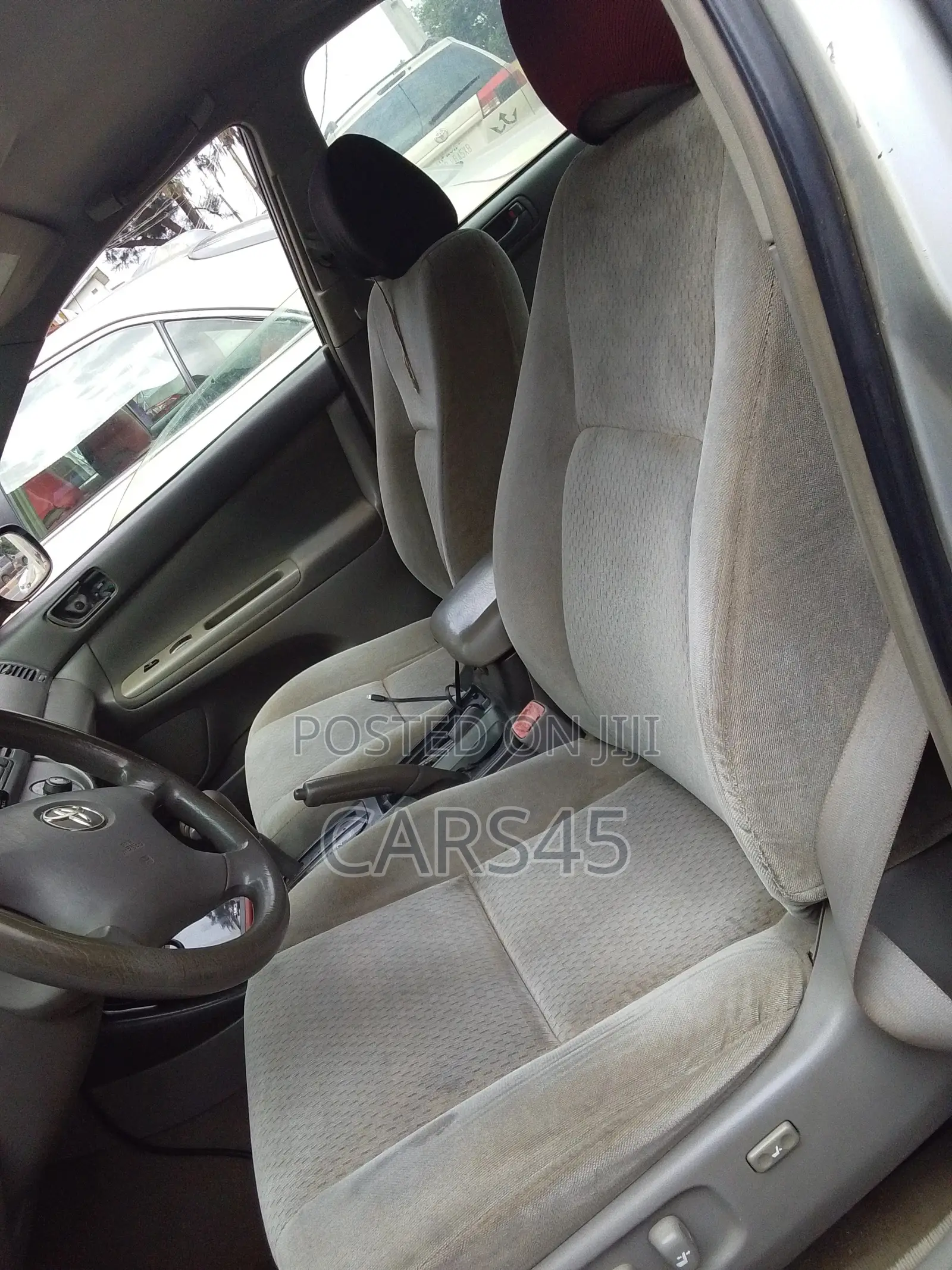 Toyota Camry 2004 Silver