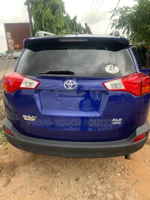 Toyota RAV4 2014 Blue