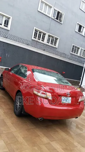 Toyota Camry 2010 Red
