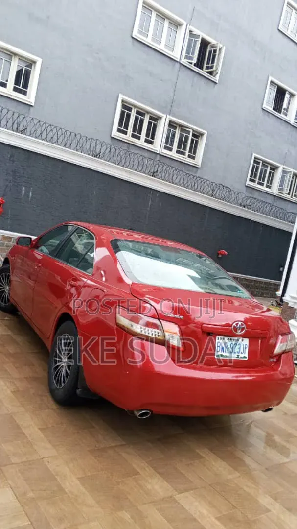 Toyota Camry 2010 Red