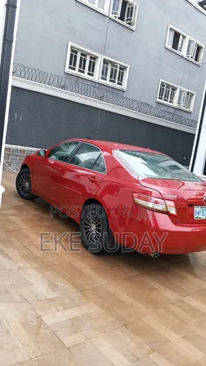 Toyota Camry 2010 Red