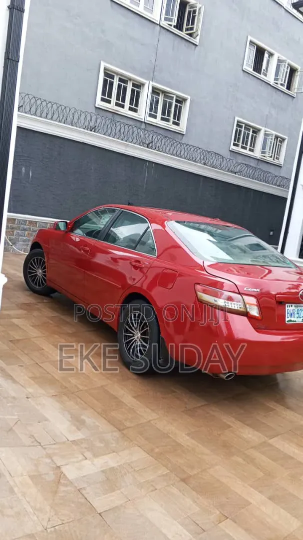 Toyota Camry 2010 Red