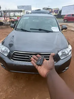 Toyota Highlander Limited 2008 Gray