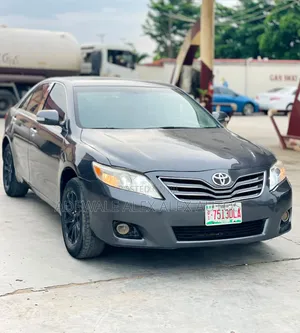 Toyota Camry 2008 Gray