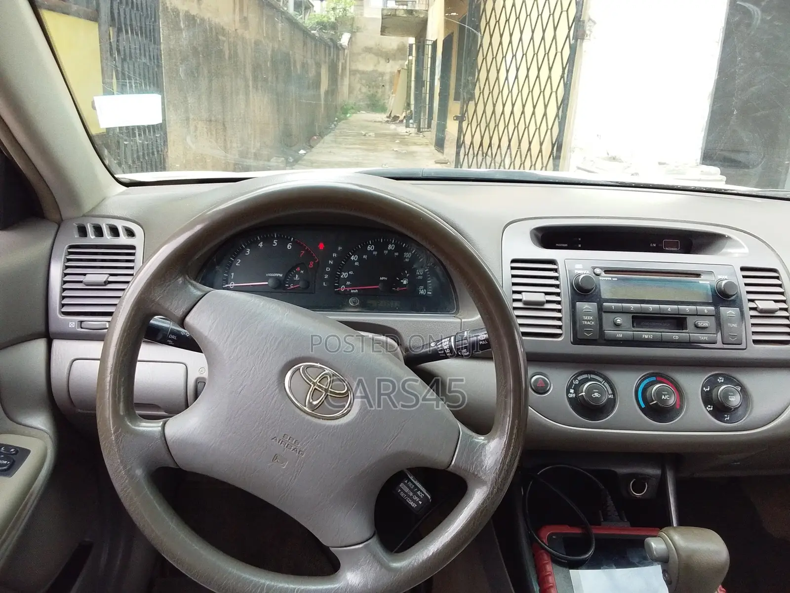 Toyota Camry 2004 Silver