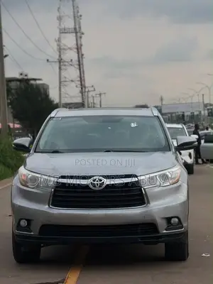 Toyota Highlander 2015 Silver