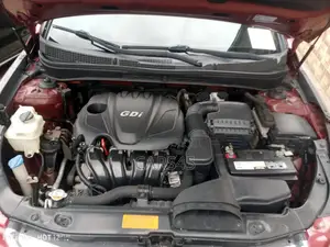Hyundai Sonata 2014 Red