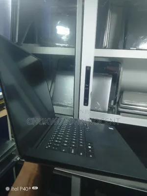 Laptop Dell Precision 5520 16GB Intel Core i7 SSD 512GB