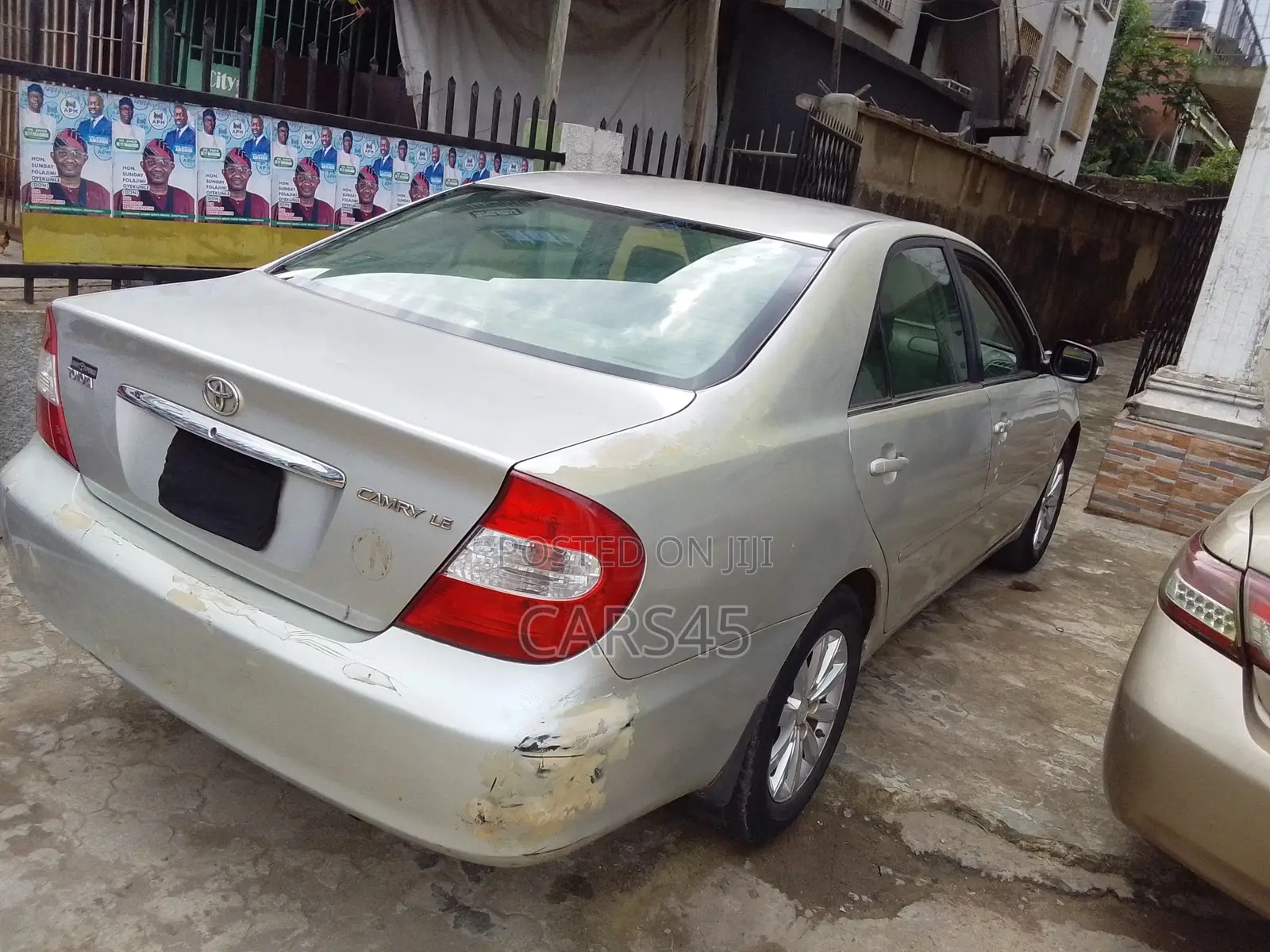 Toyota Camry 2004 Silver