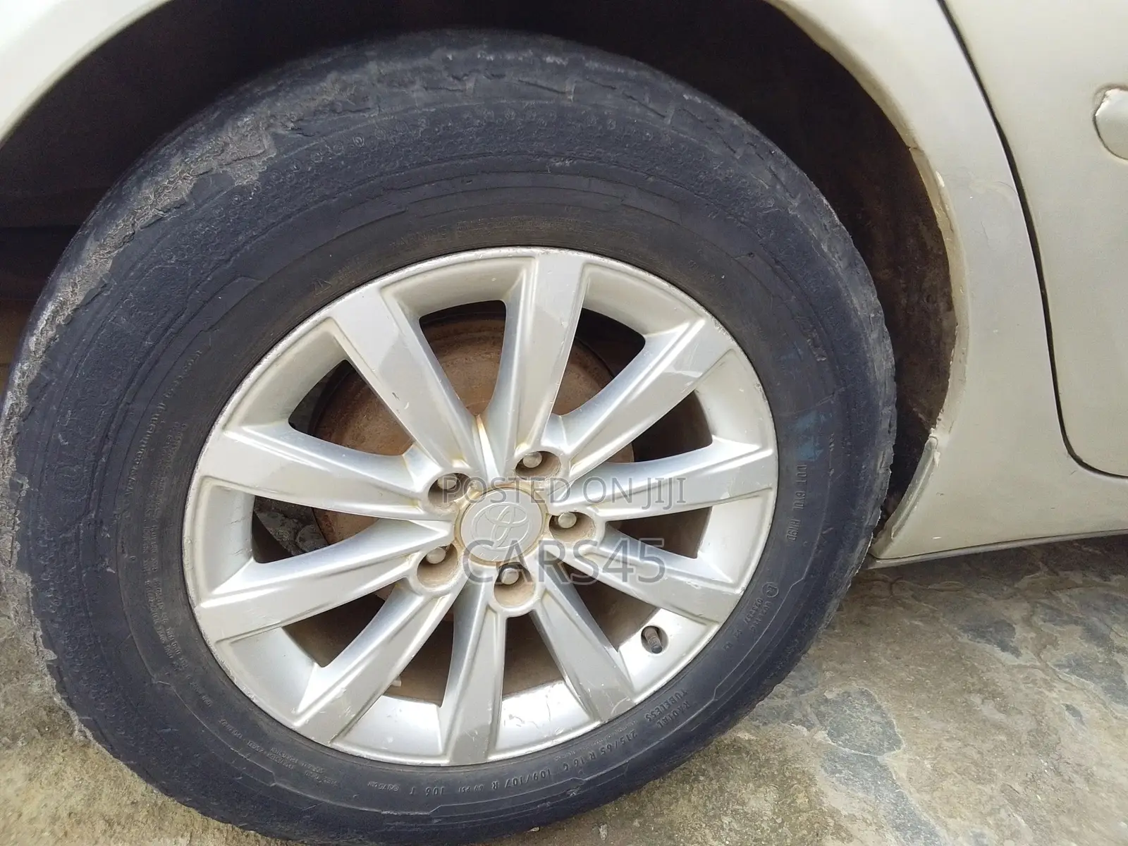 Toyota Camry 2004 Silver