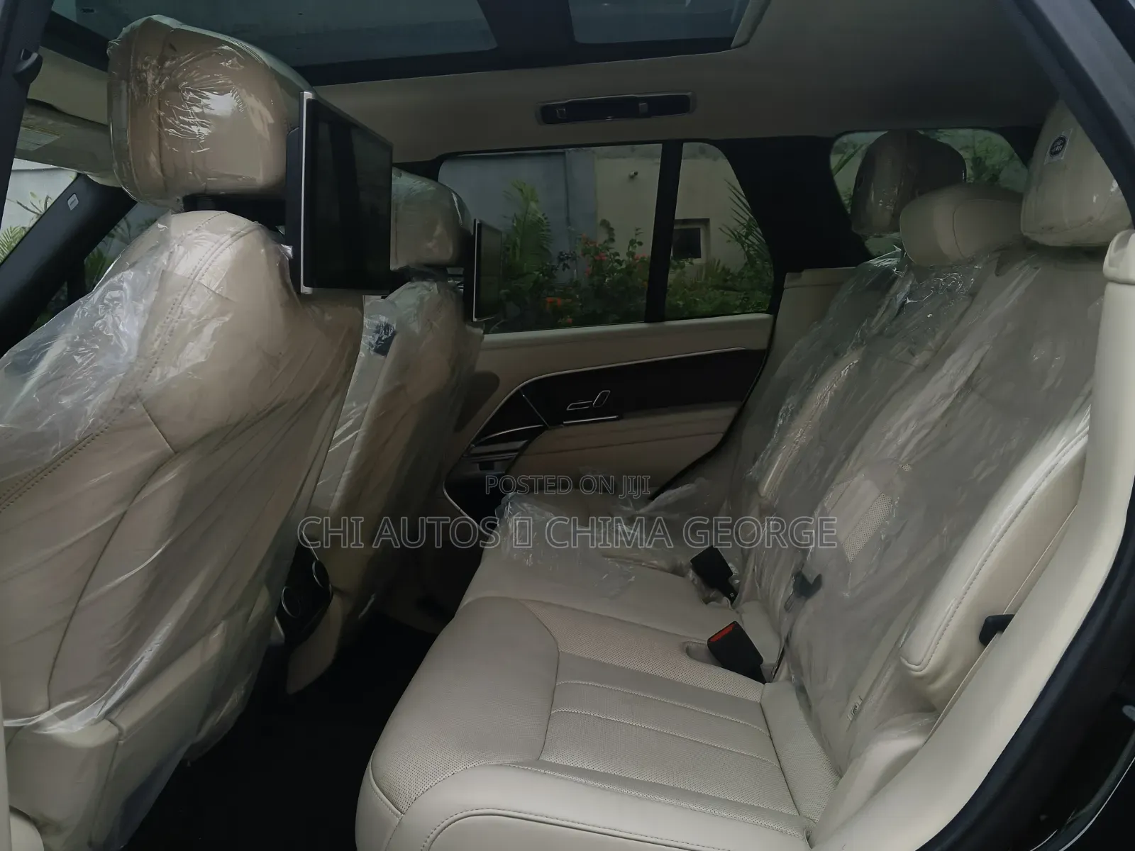 Land Rover Range Rover P400 SE SWB 2023 Black