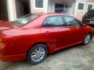 Toyota Corolla 2011 Red