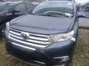Toyota Highlander 2012 Blue