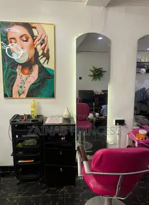 Hairstylist Space for Rent