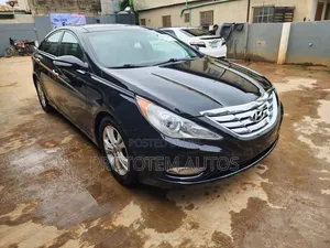 Hyundai Sonata 2013 Black