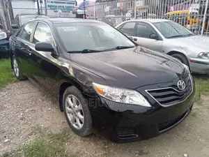 Toyota Camry LE 4dr Sedan (2.5L 4cyl 6A) 2011 Black
