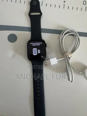 Apple Watch Series 9 45mm