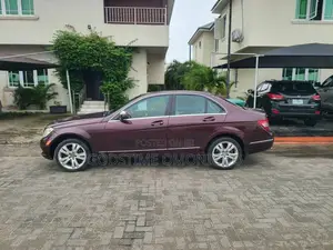 Mercedes-Benz C300 2009
