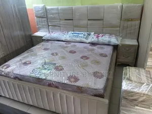 Luxury 6x6 Modern Platform Bed With Gold Accent Headboard