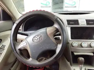 Toyota Camry 2011 Gold