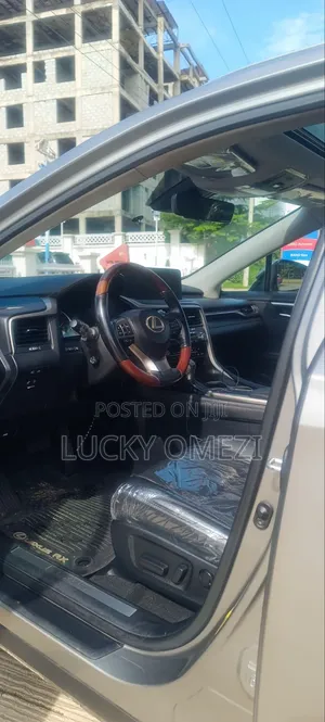 Lexus RX 350 4WD 2021 Gold