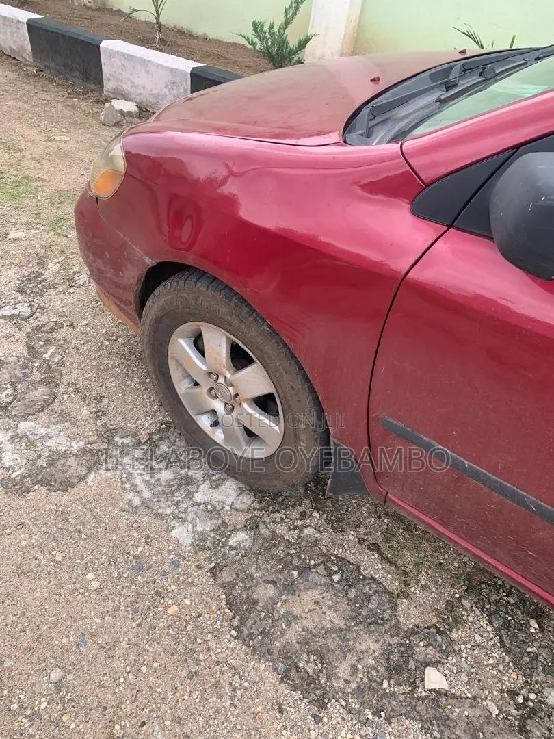 Toyota Corolla 2003
