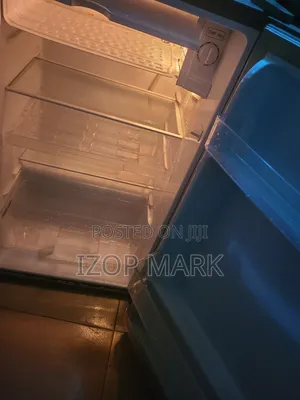 Hisense Refrigerator With Top Freezer