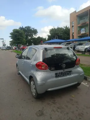 Toyota Aygo 1.0 3-Door 2010 Silver