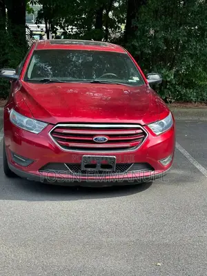 Ford Taurus 2013 Beige
