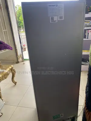 Skyrun Fridge BCD157