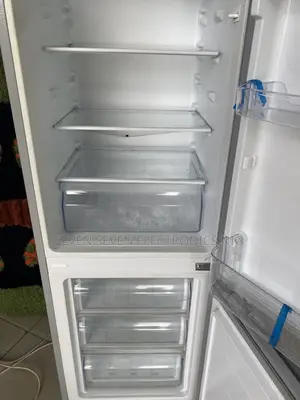 Skyrun Fridge BCD157