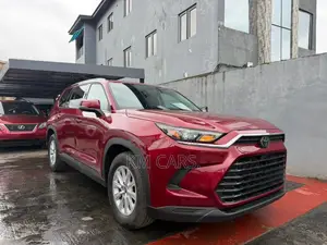 Toyota Grand Highlander XLE AWD 2024 Red