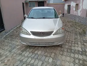 Toyota Camry 2003 Silver