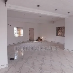 Open Plan Space Good for All Commercial Activities Available for Lease
