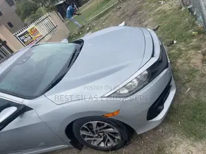 Honda Civic 2017 Silver