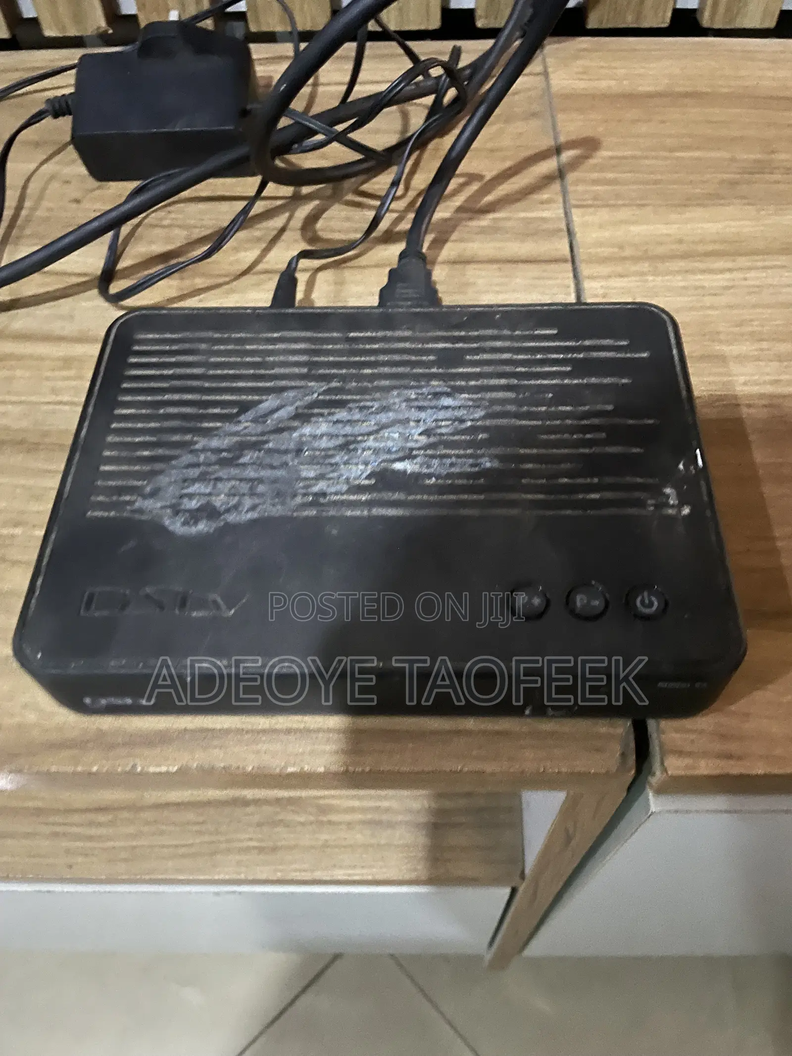 DSTV Decoder