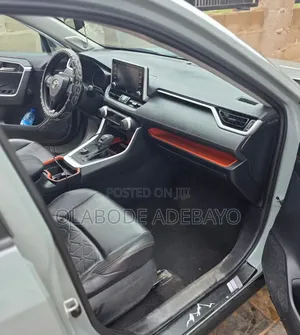 Toyota RAV4 2020 Beige