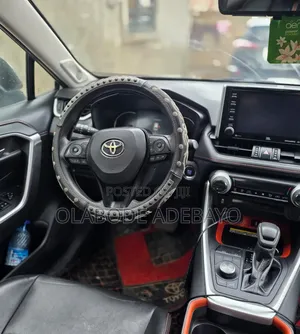 Toyota RAV4 2020 Beige